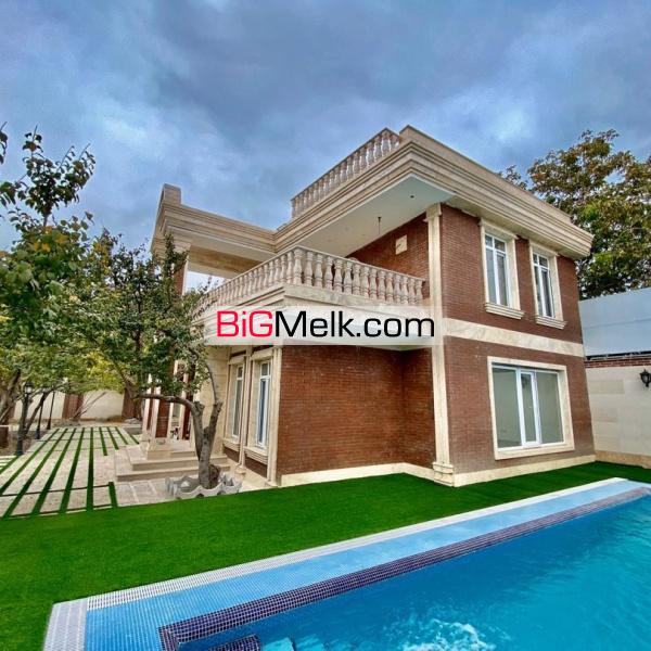خرید باغ ویلای 900 متری با 300 متر بنا در شهریار