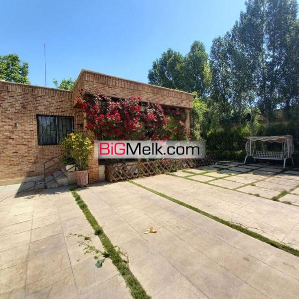 1170 متر باغ ویلای لوکس و سرسبز در شهریار