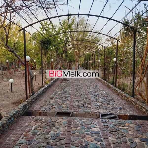 باغ ویلا 2350 متری با بنای قدیمی در شهریار