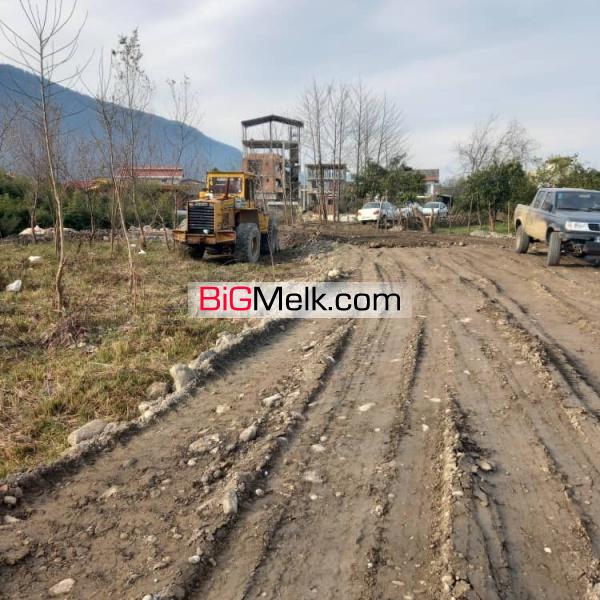 زمین کشاورزی نزدیک به نمک آبرود