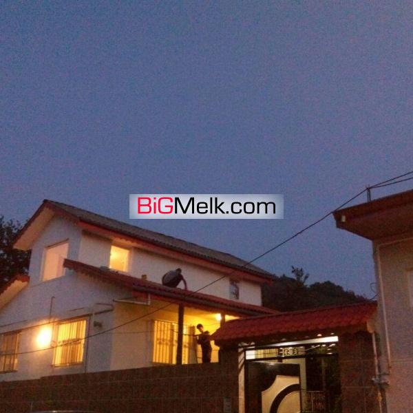فروش ویلا 4خوابه دوبلکس لاهیجان 240متر