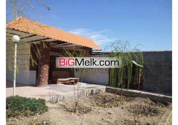 فروش باغ ویلادر اصفهان قلعه سفید 700متری