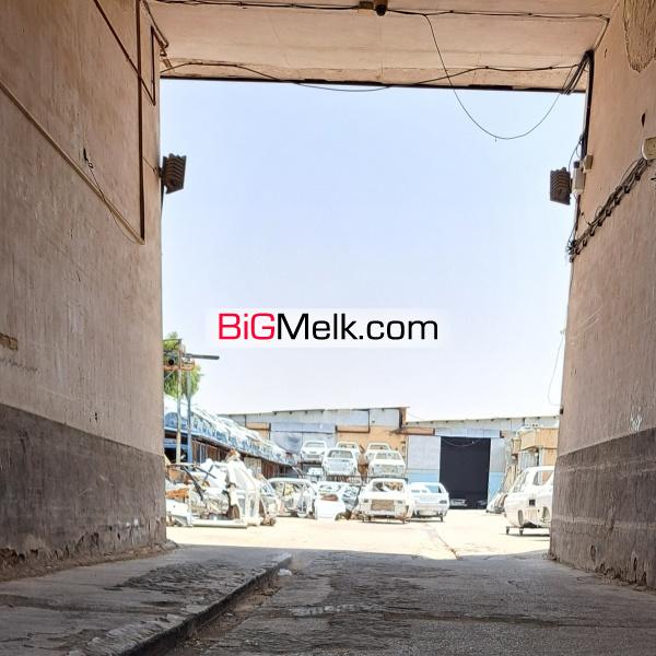 فروش ملک تجاری کارگاهی دو کله ۲۵۰۰ متر -۷ دهنه مغازه پرتردد