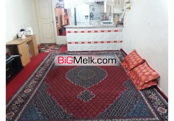 یک عدد خانه ویلایی 1/5طبقه حسین آباد مهرشهر