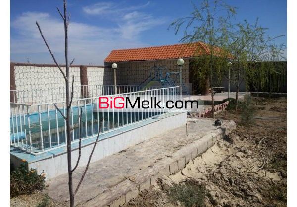 فروش باغ ویلادر اصفهان قلعه سفید 700متری