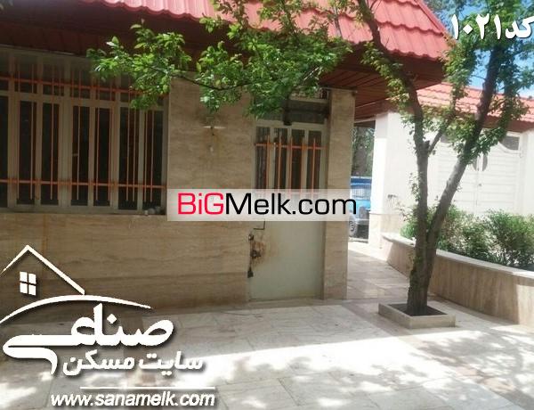 باغ ویلا در دل دهکده ویلایی کردزار شهریار کد1021