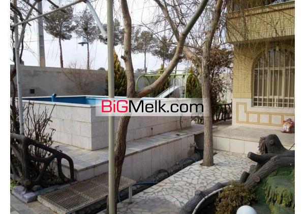 باغ اصفهان 1000 متری شیک و لوکس