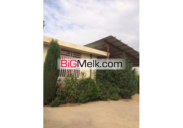 باغ با ساختمان در دالین فارس
