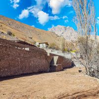۲۰۰۰ متر زمین در شهر فشم